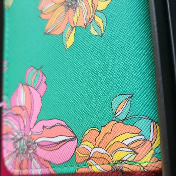 Trina TURK Floral Green AND PINK Wallet SMALL CARDS CASE - Picture 4 of 12